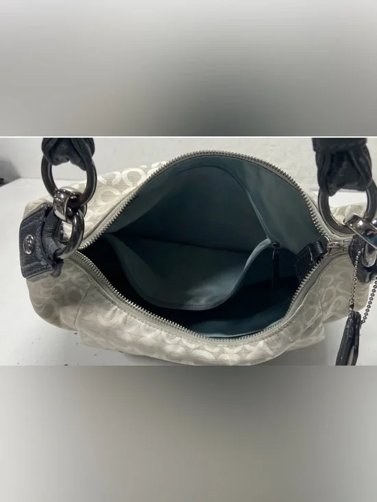 Coach Kristin Y2K shoulder bag featuring an Op Art ombre design in gray GUC - Picture 5 of 9